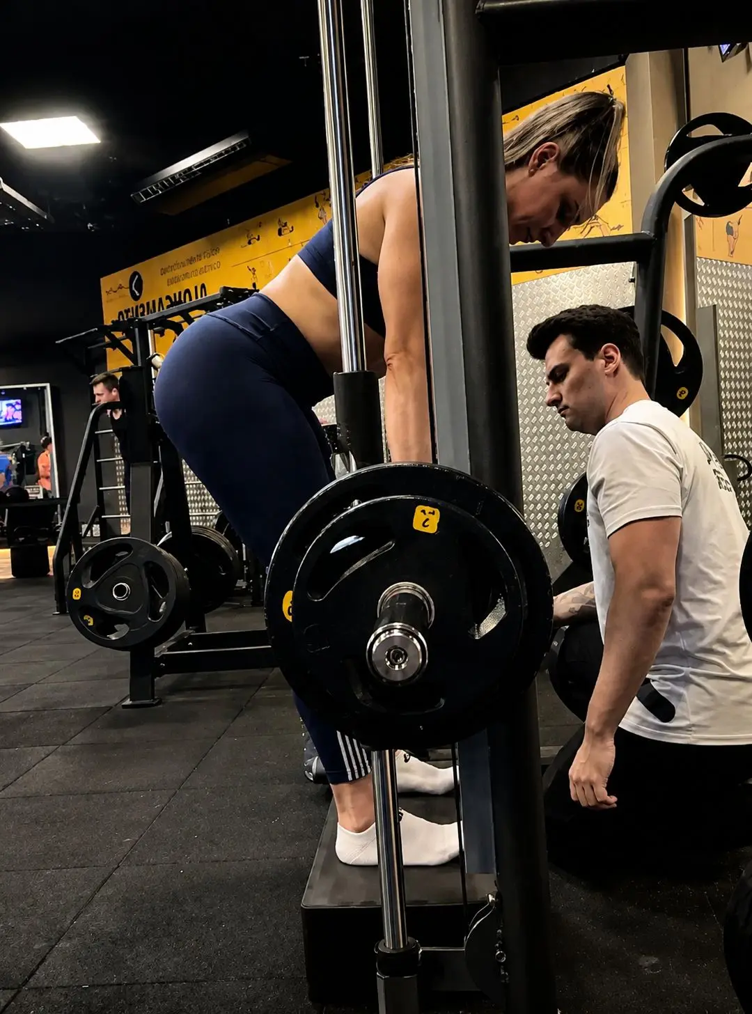 Bruno Moreira treinando aluna